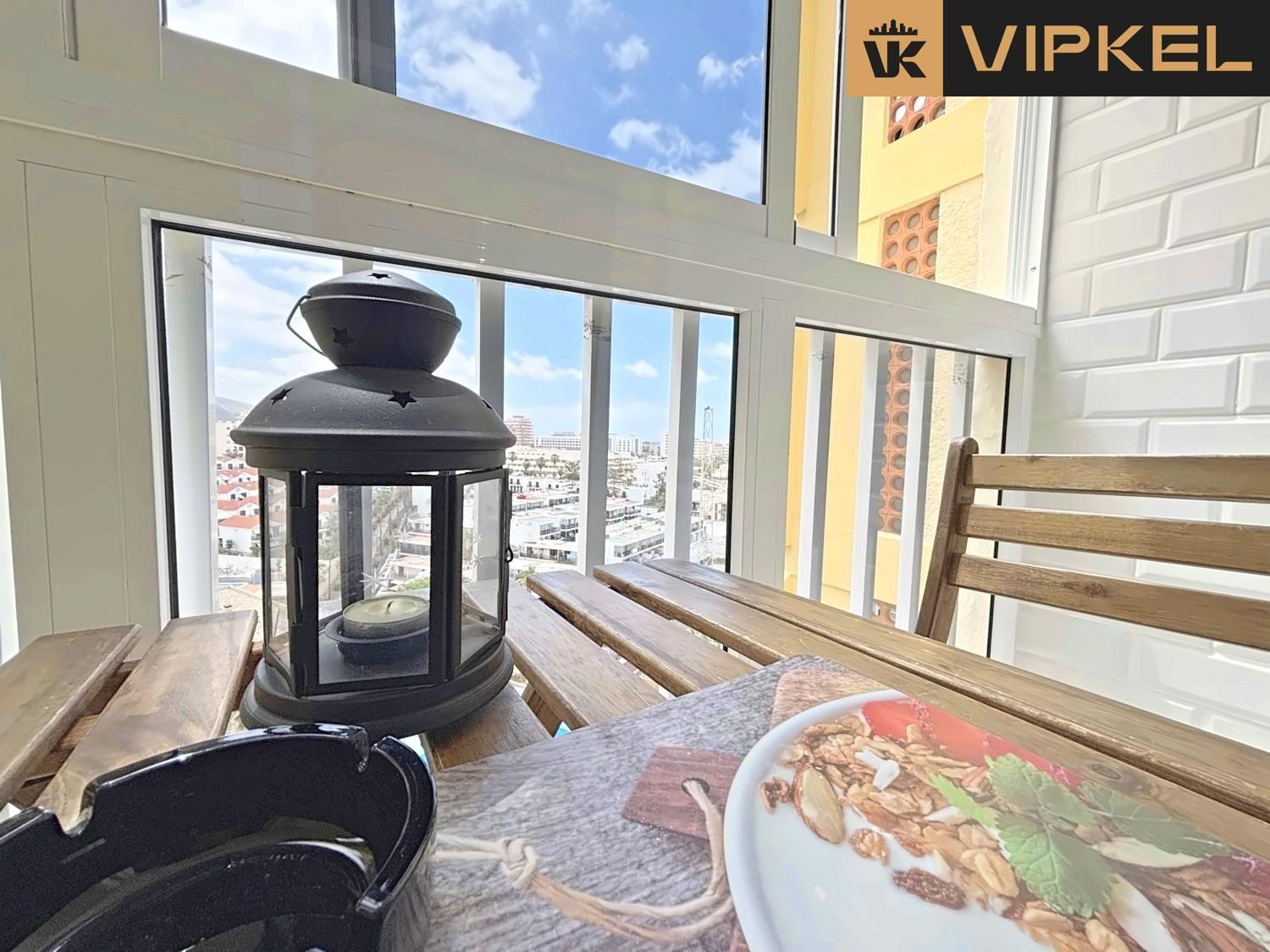 Flat for Sale in Arona