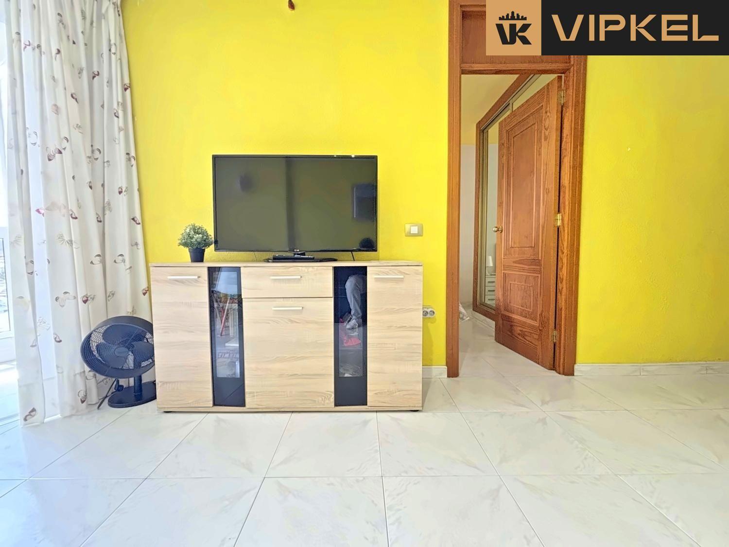 Flat for Sale in Arona