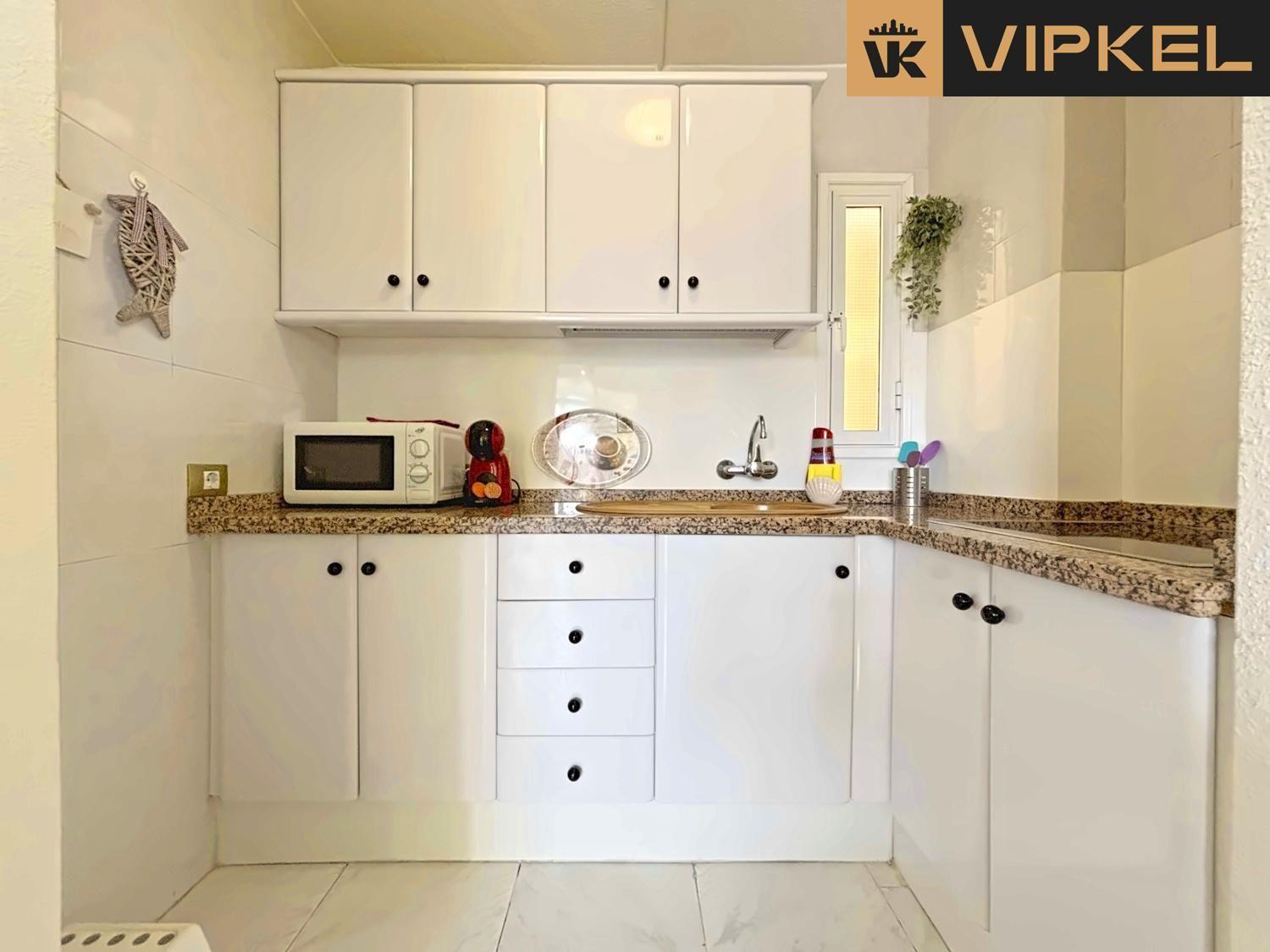 Flat for Sale in Arona