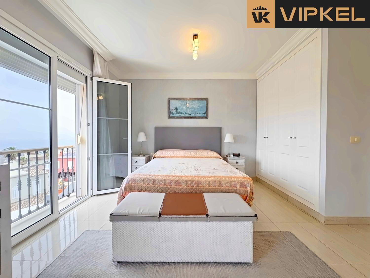 Duplex for Sale in Arona