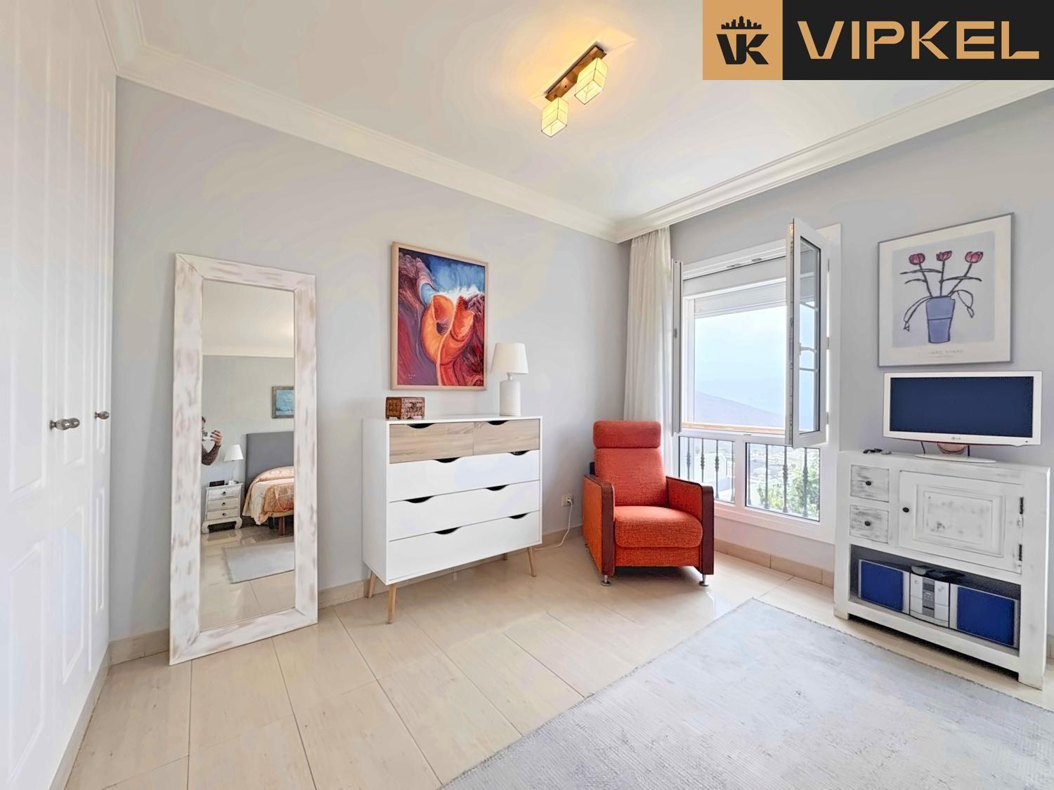 Duplex for Sale in Arona