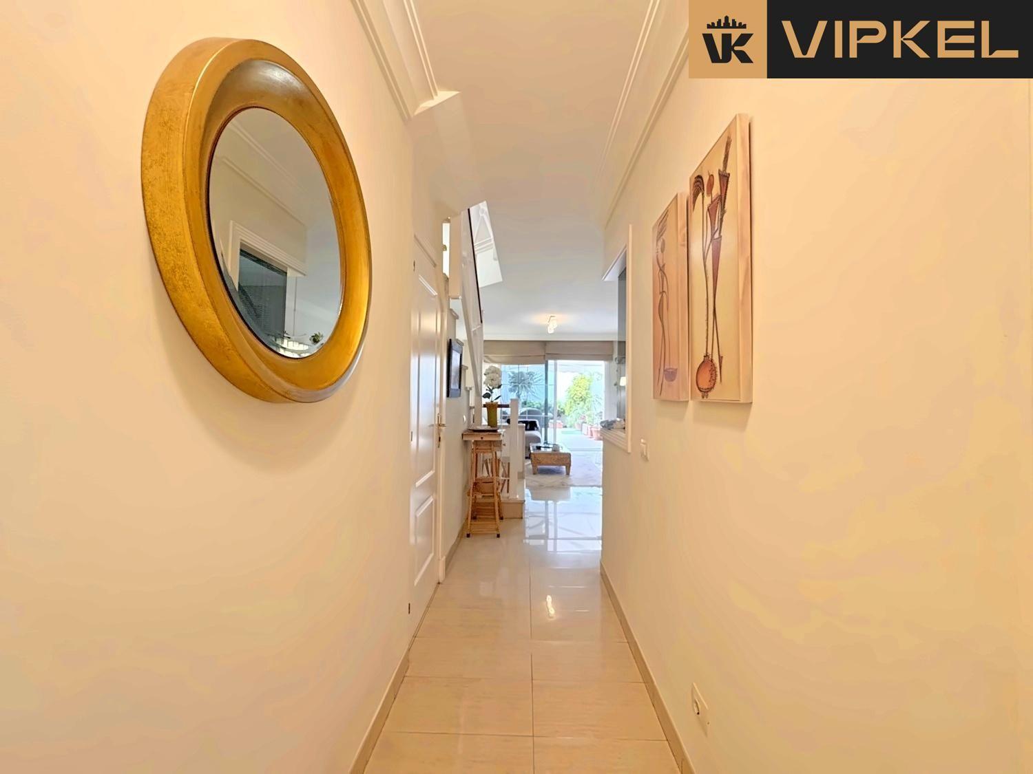 Duplex for Sale in Arona