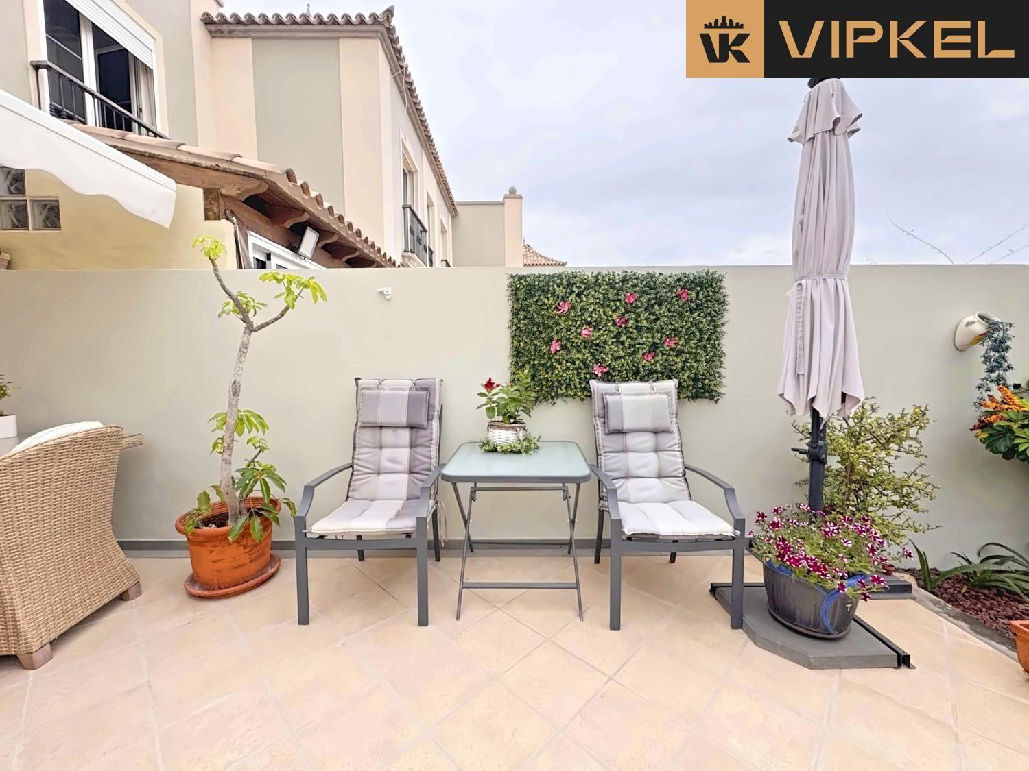 Duplex for Sale in Arona