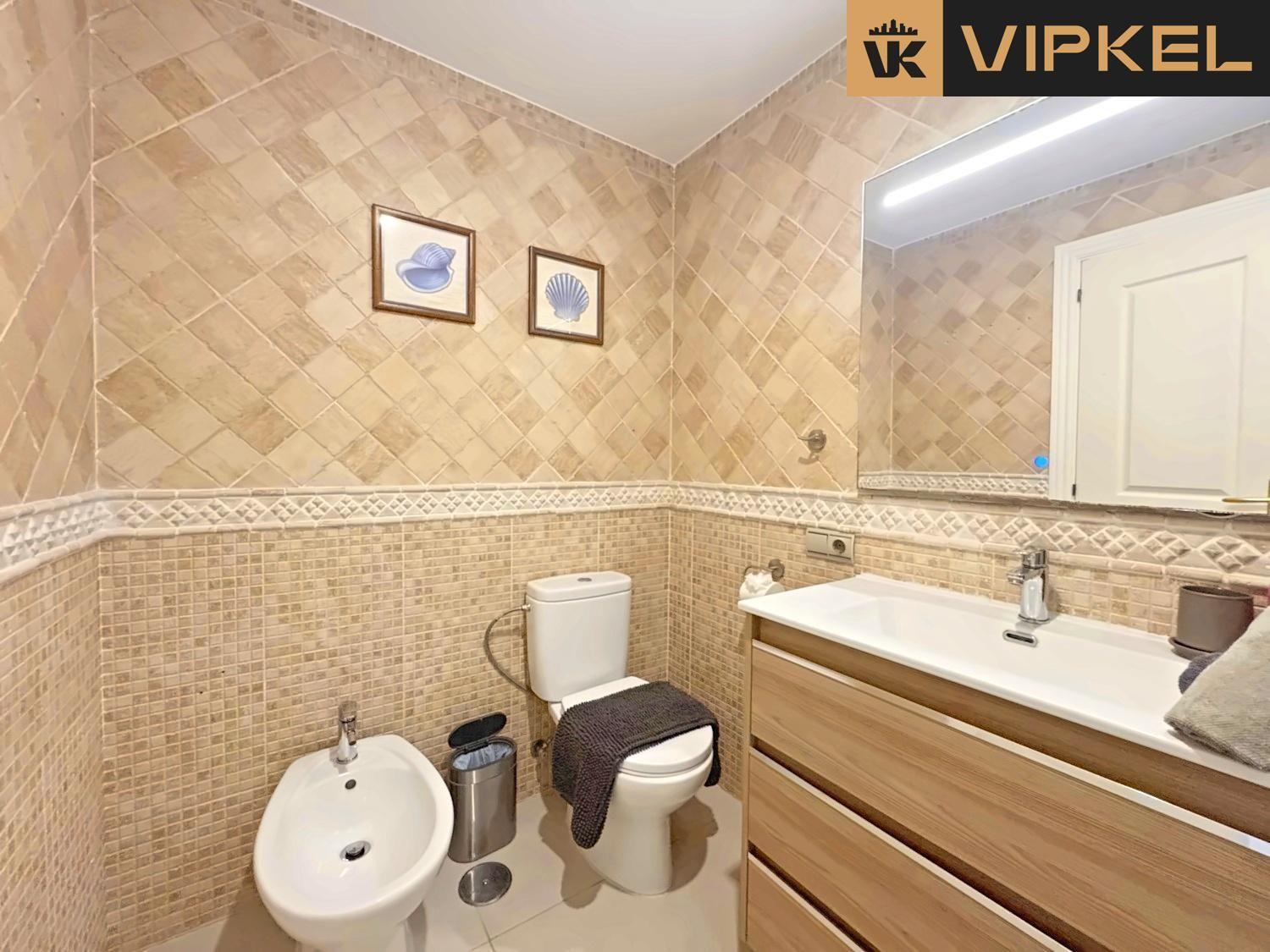 Flat for Sale in Arico