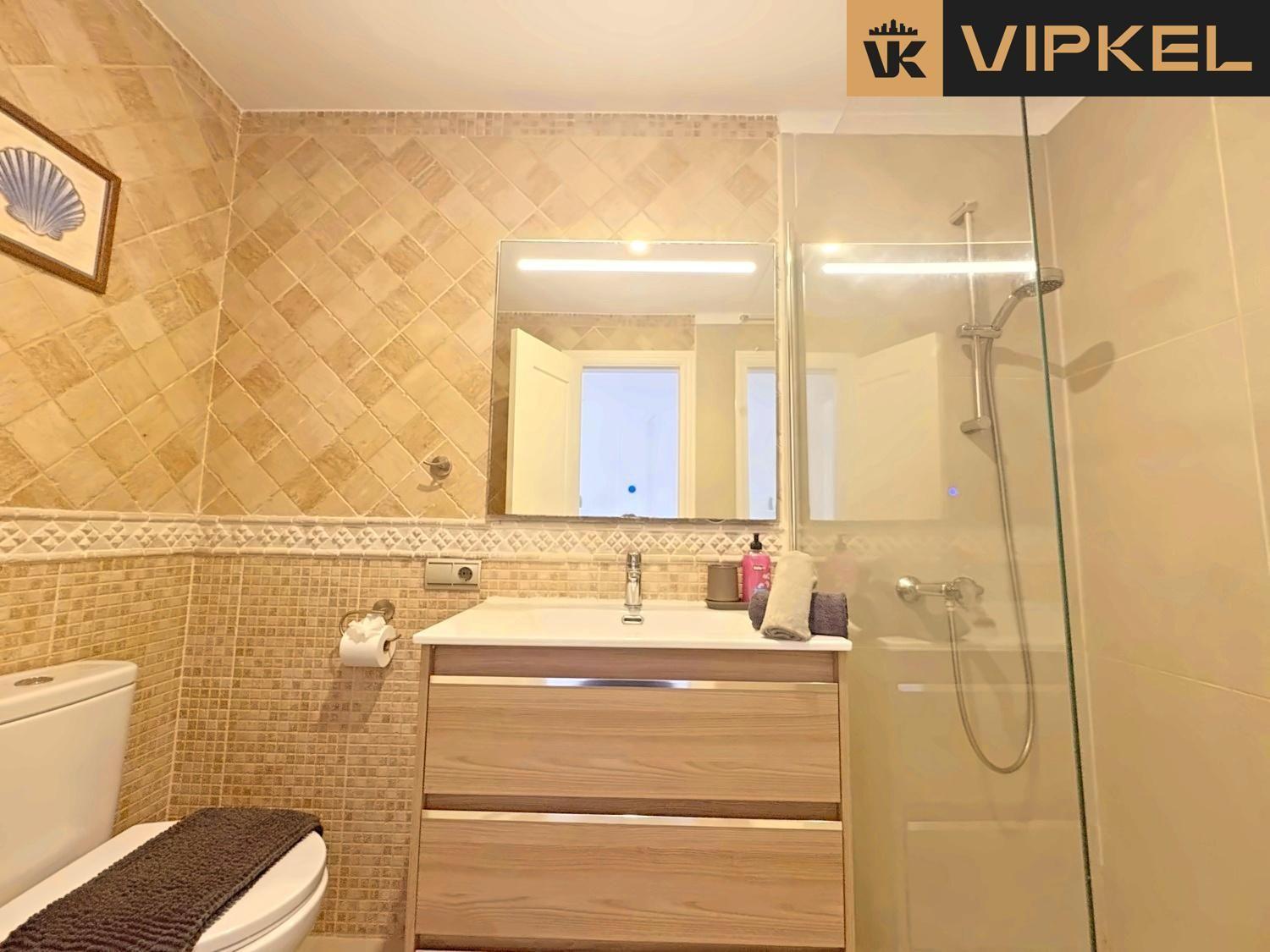 Flat for Sale in Arico