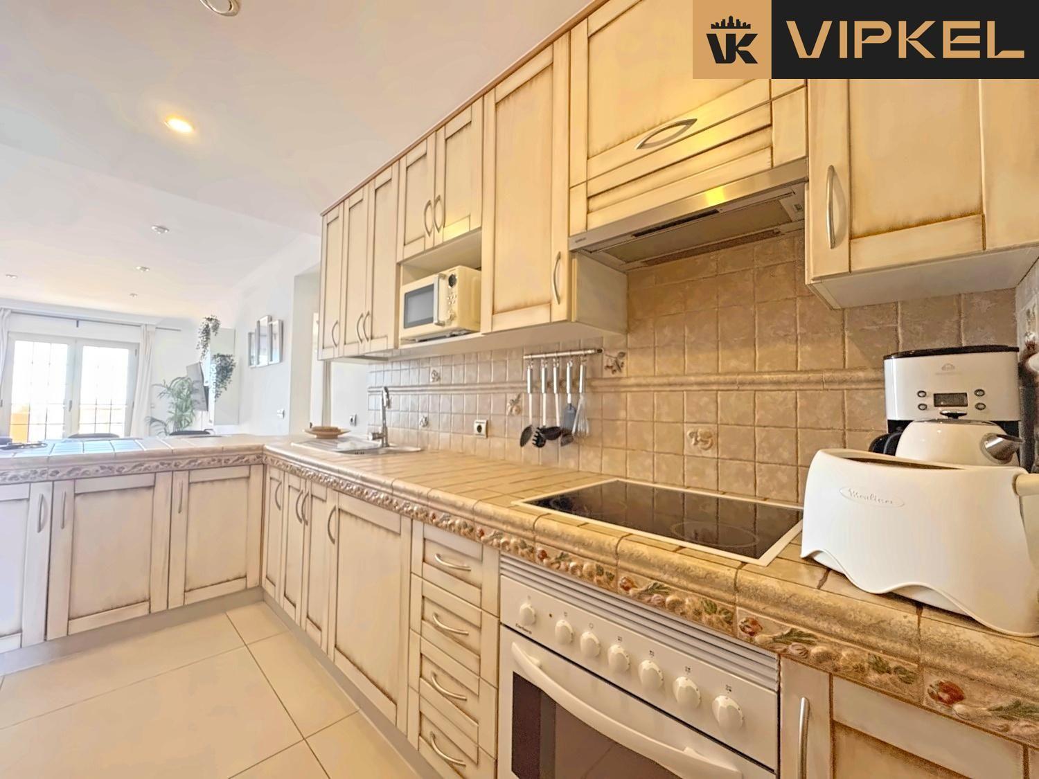 Flat for Sale in Arico