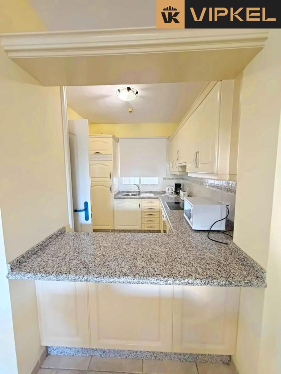 Flat for Sale in Arona