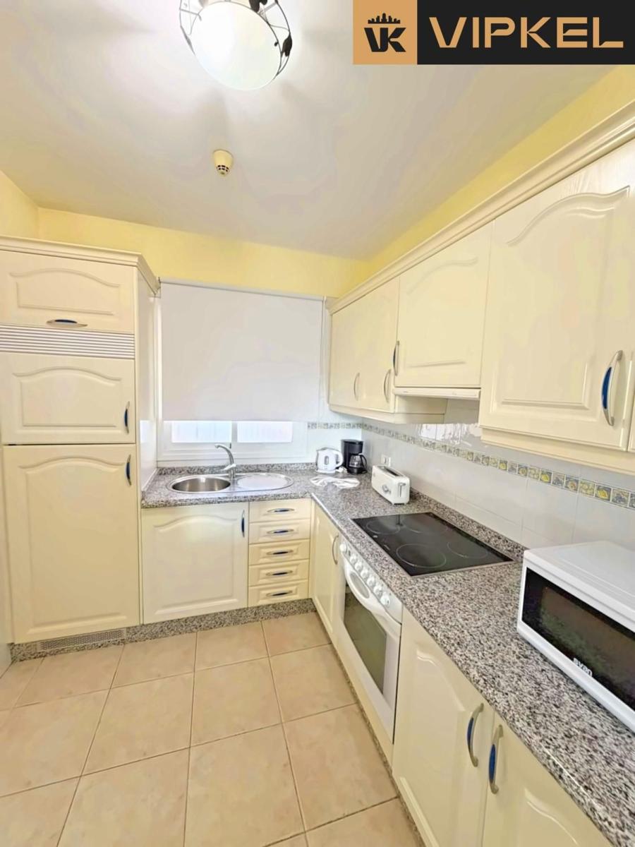 Flat for Sale in Arona