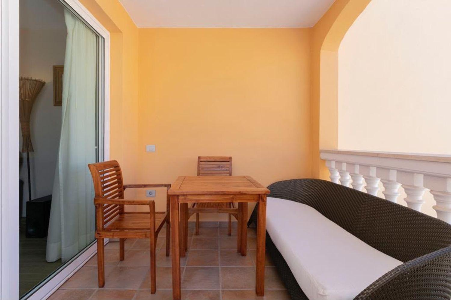 Flat for Sale in Arona