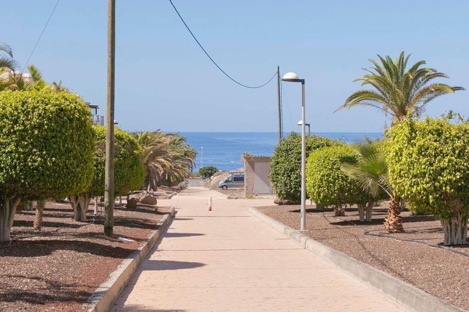 Flat for Sale in Arona