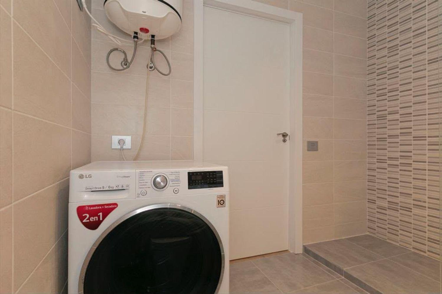 Flat for Sale in Arona