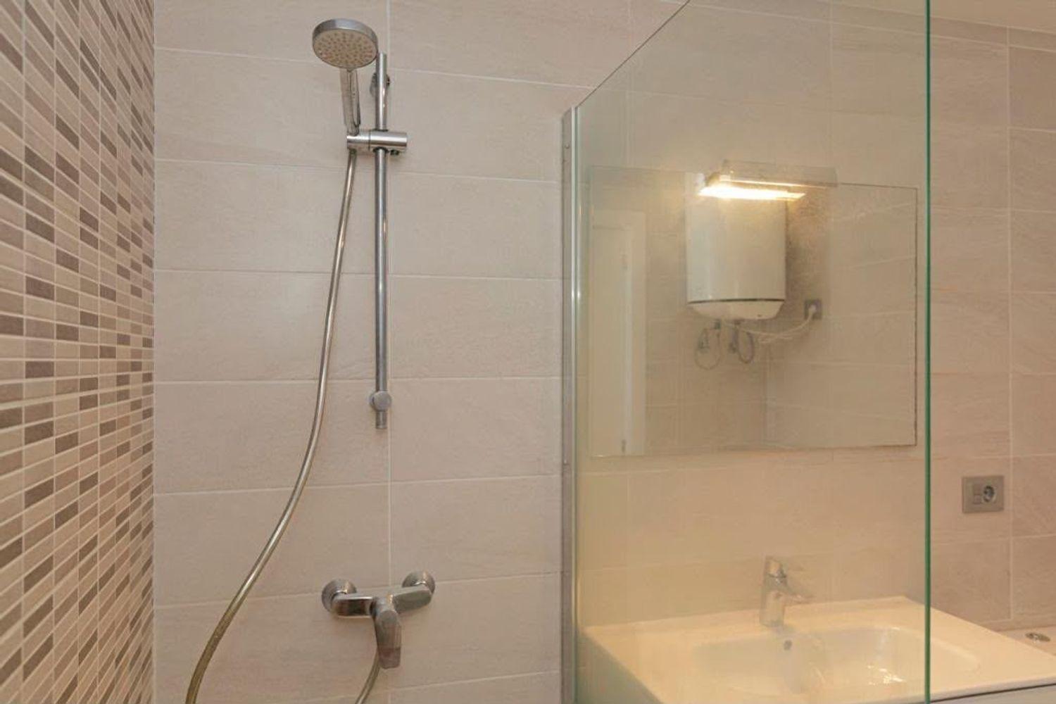 Flat for Sale in Arona