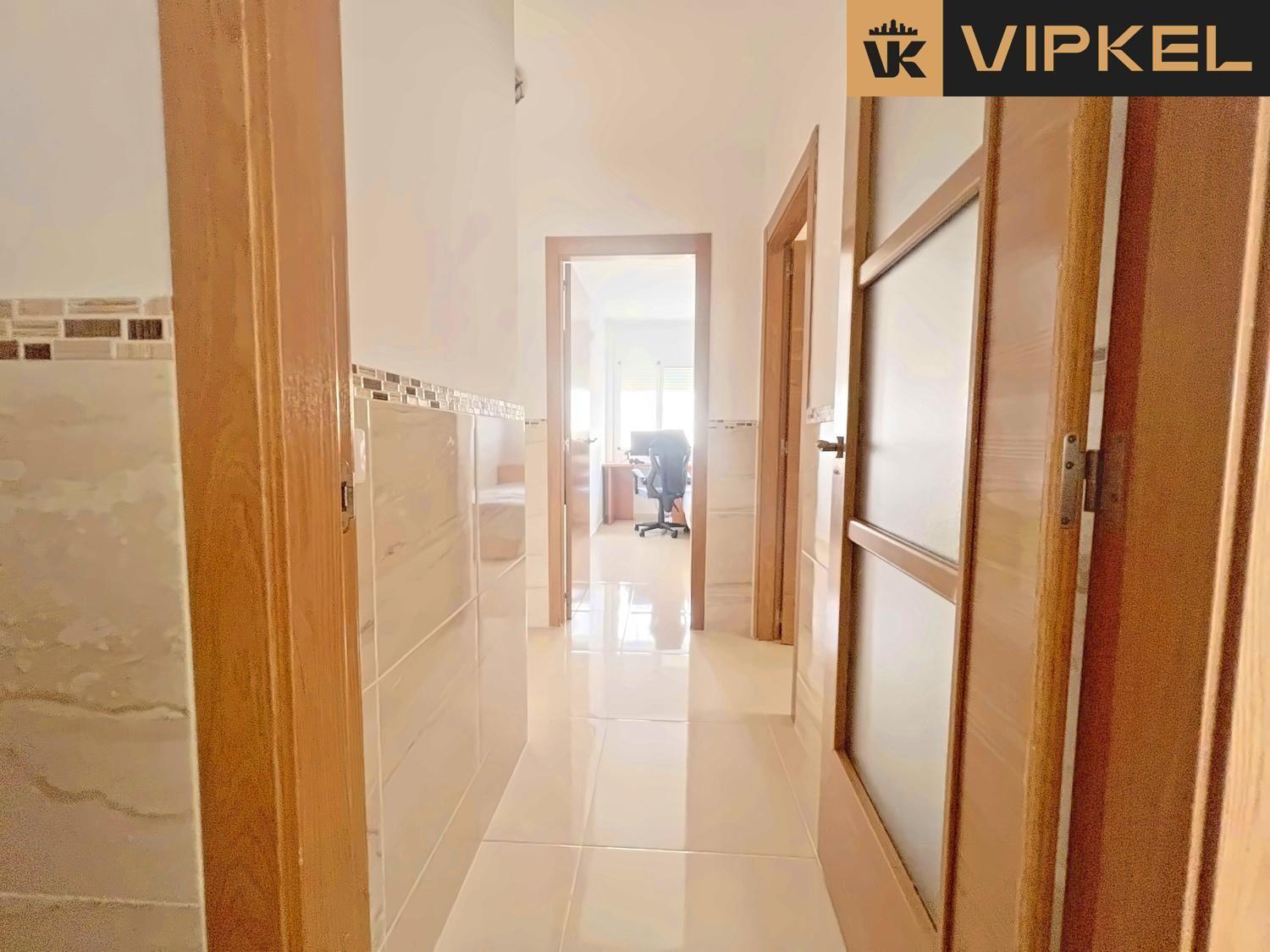 Flat for Sale in Arona