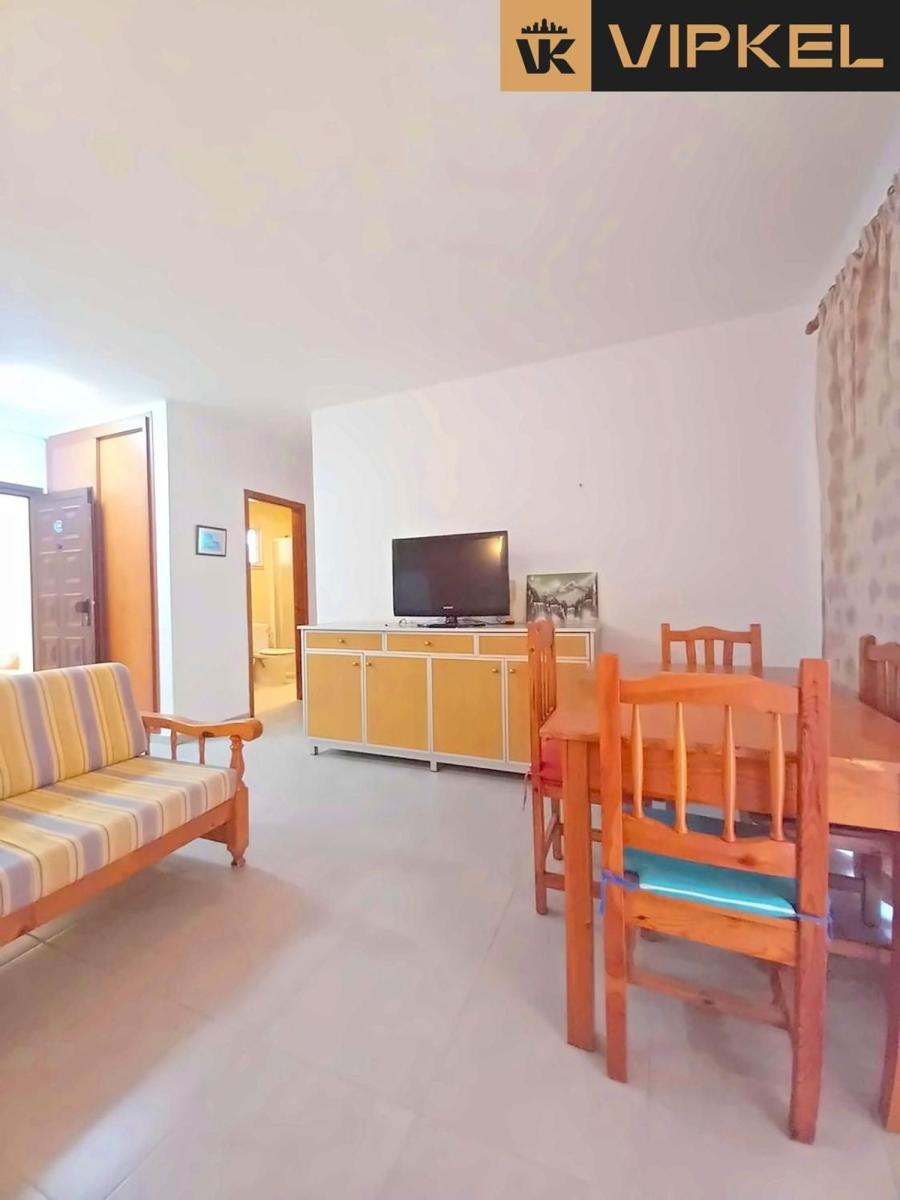 Flat for Sale in Arona
