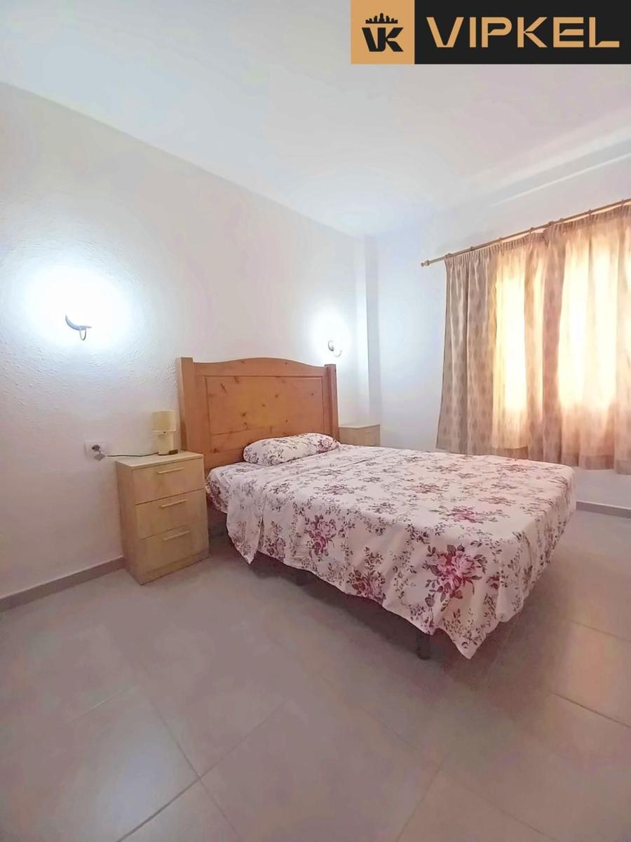 Flat for Sale in Arona
