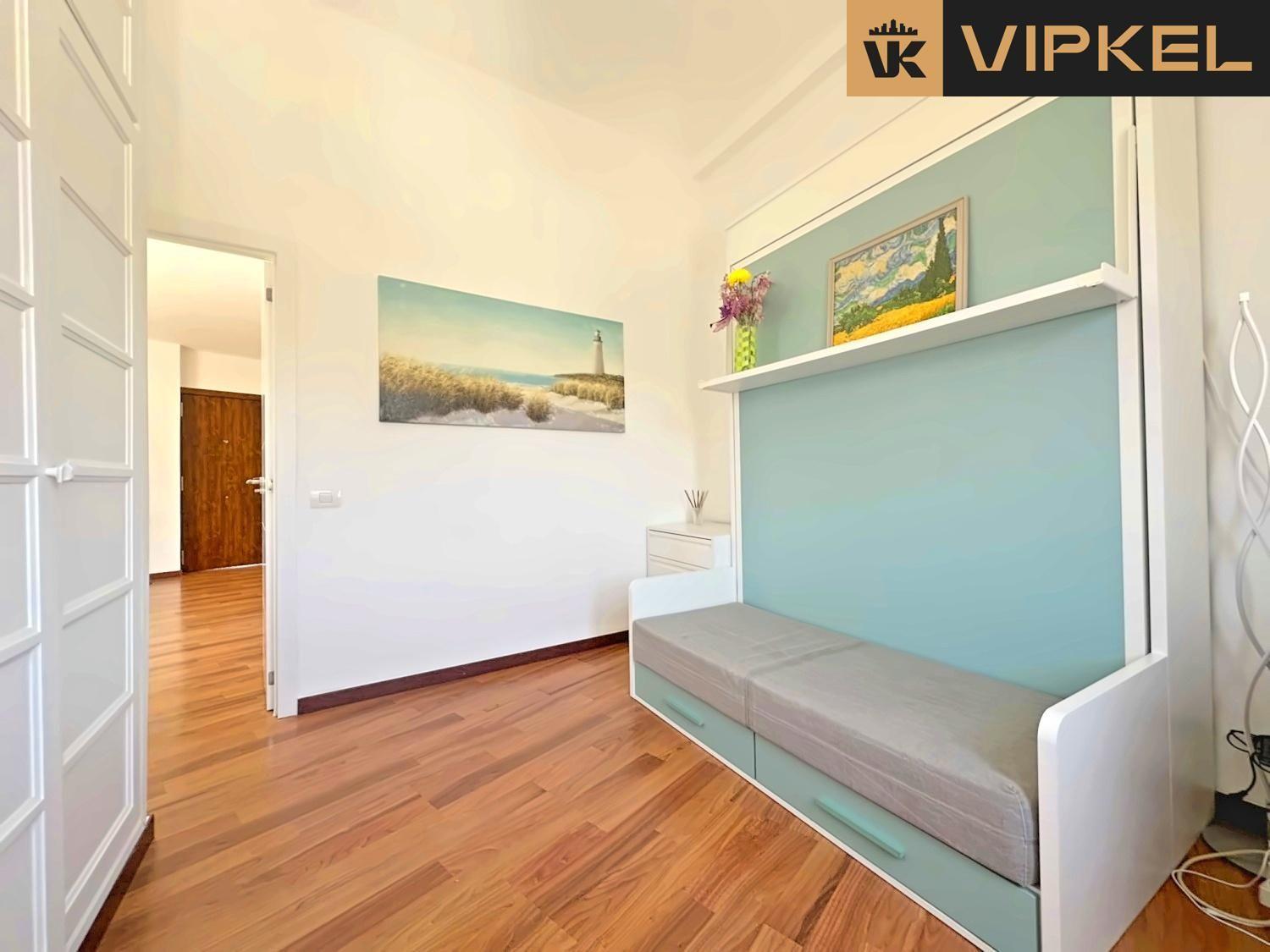 Flat for Sale in Arona