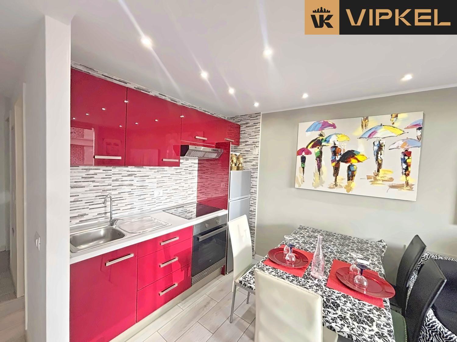 Flat for Sale in Arona