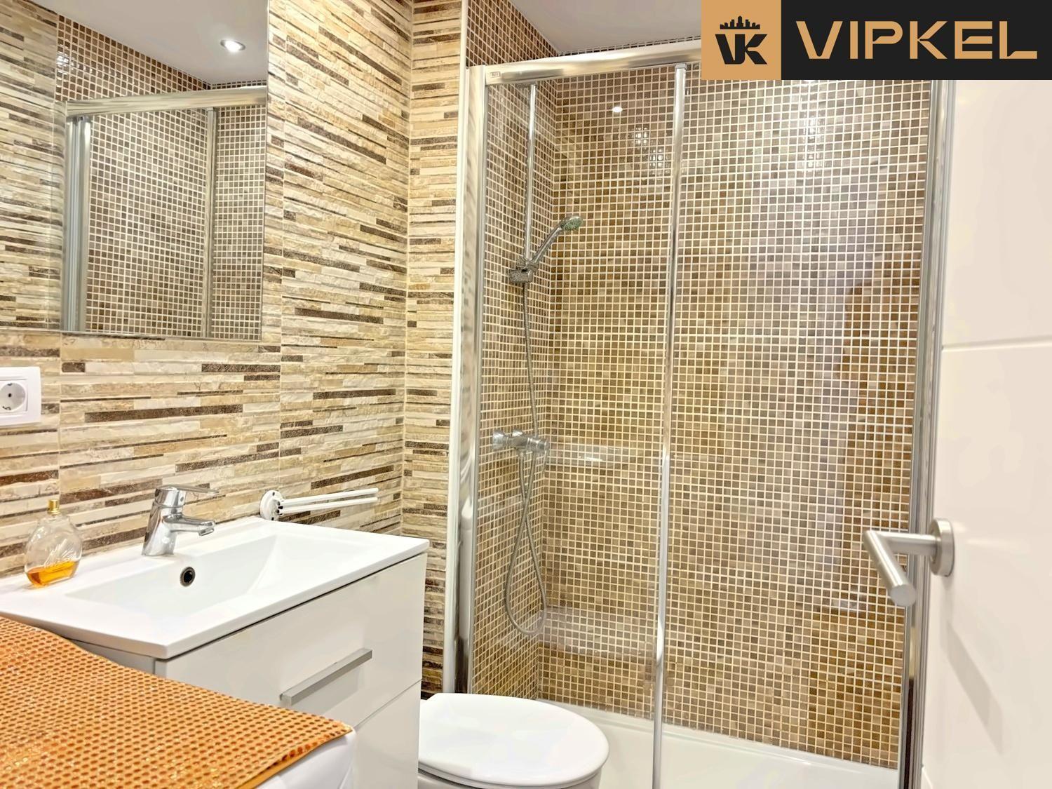 Flat for Sale in Arona