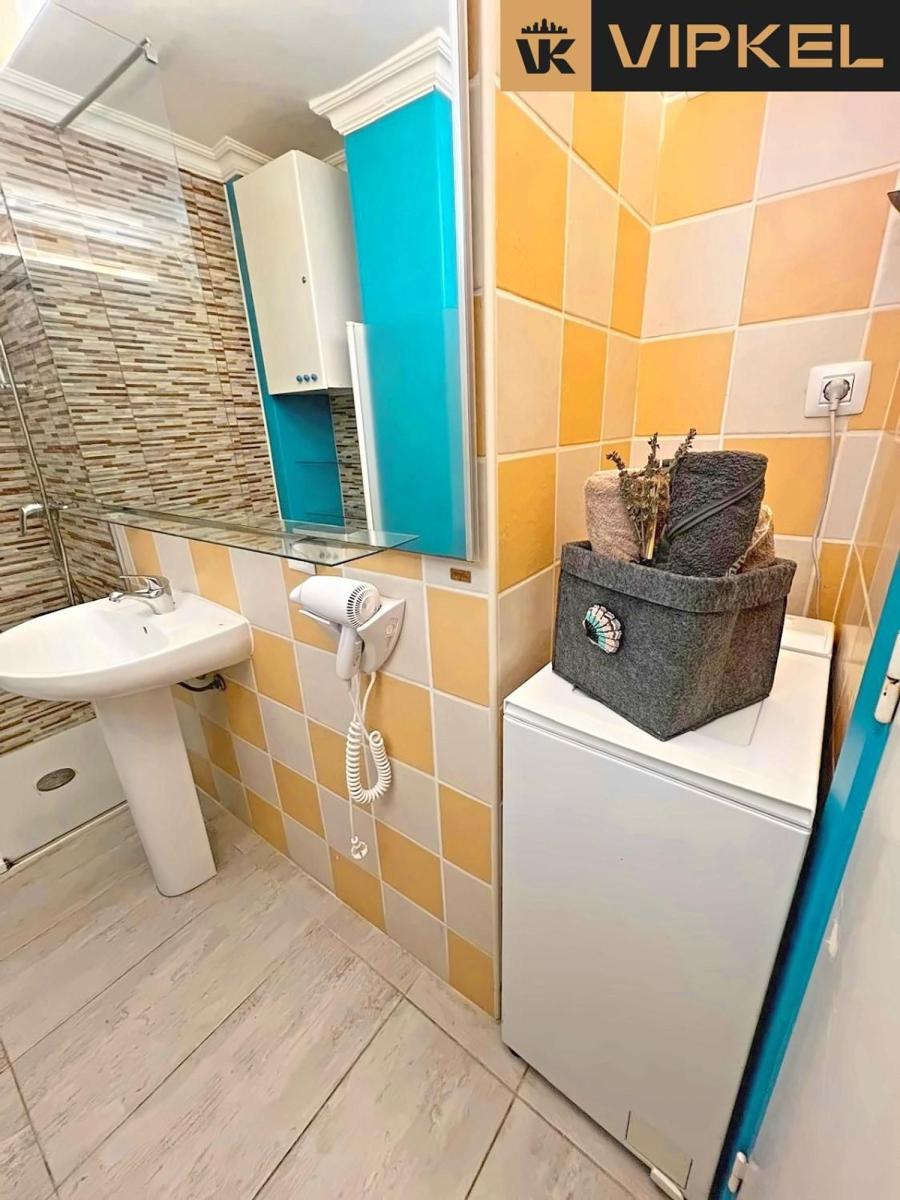 Flat for Sale in Arona