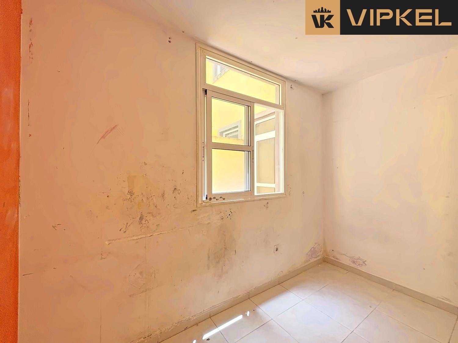 Flat for Sale in Arona