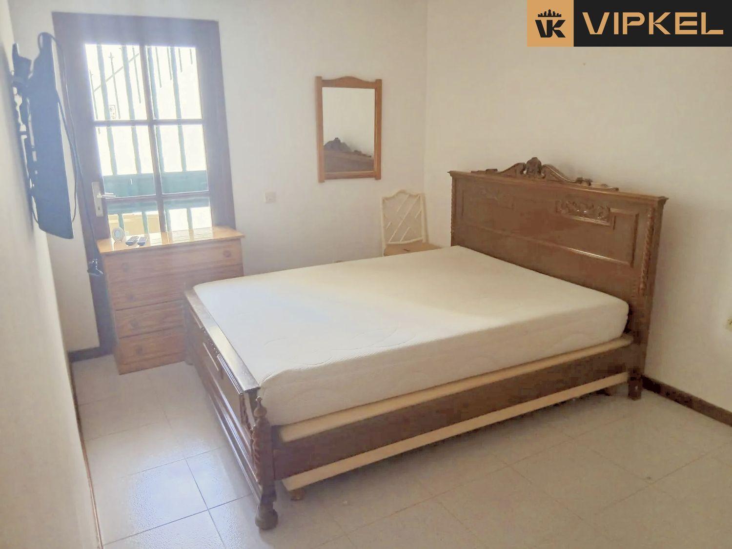 Flat for Sale in Arona