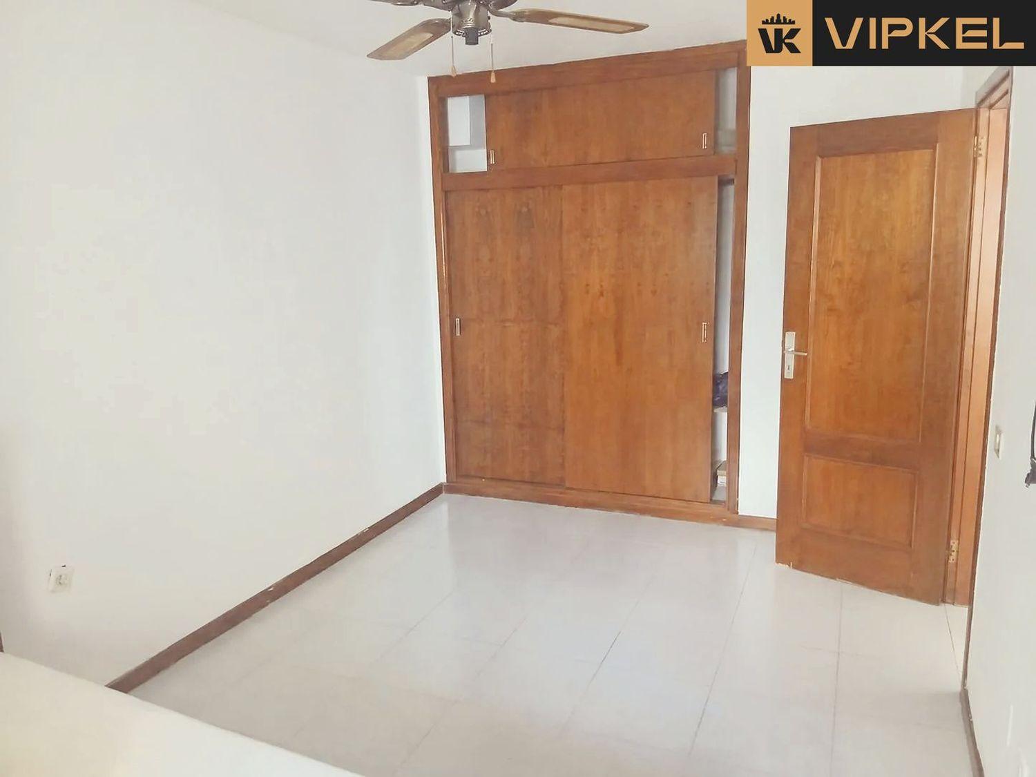 Flat for Sale in Arona