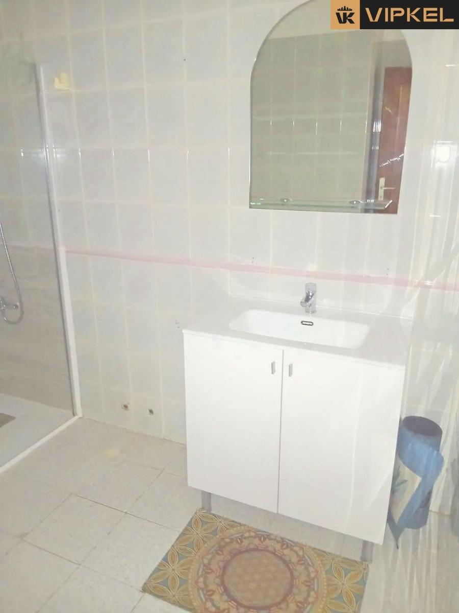 Flat for Sale in Arona