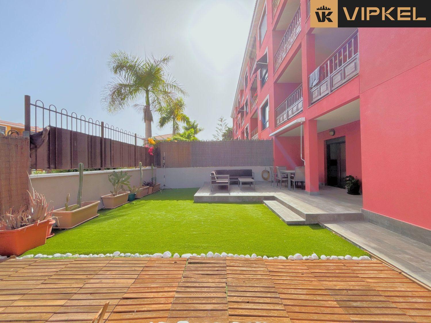 Flat for Sale in Arona