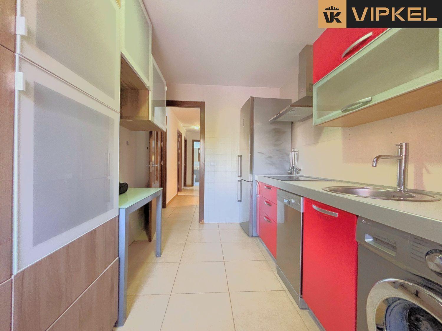 Flat for Sale in Arona