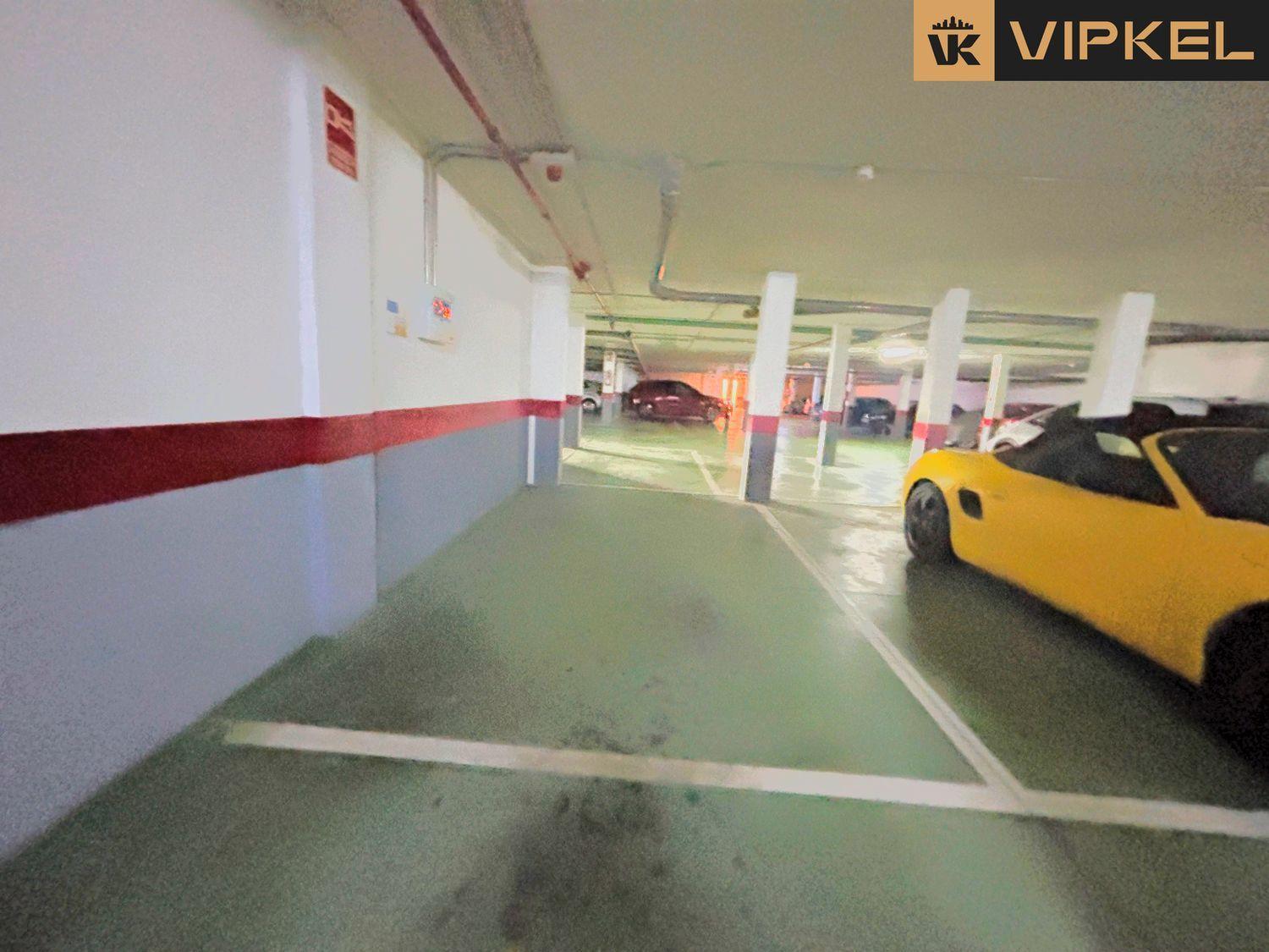 Flat for Sale in Arona