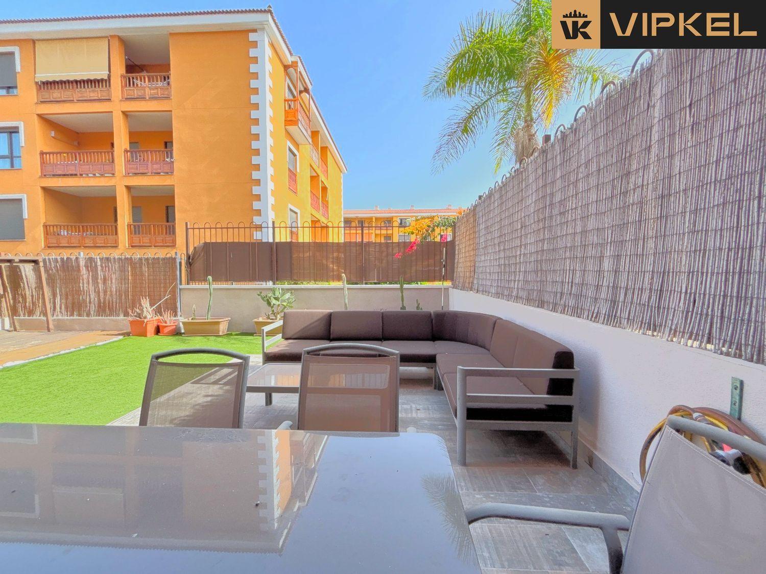 Flat for Sale in Arona