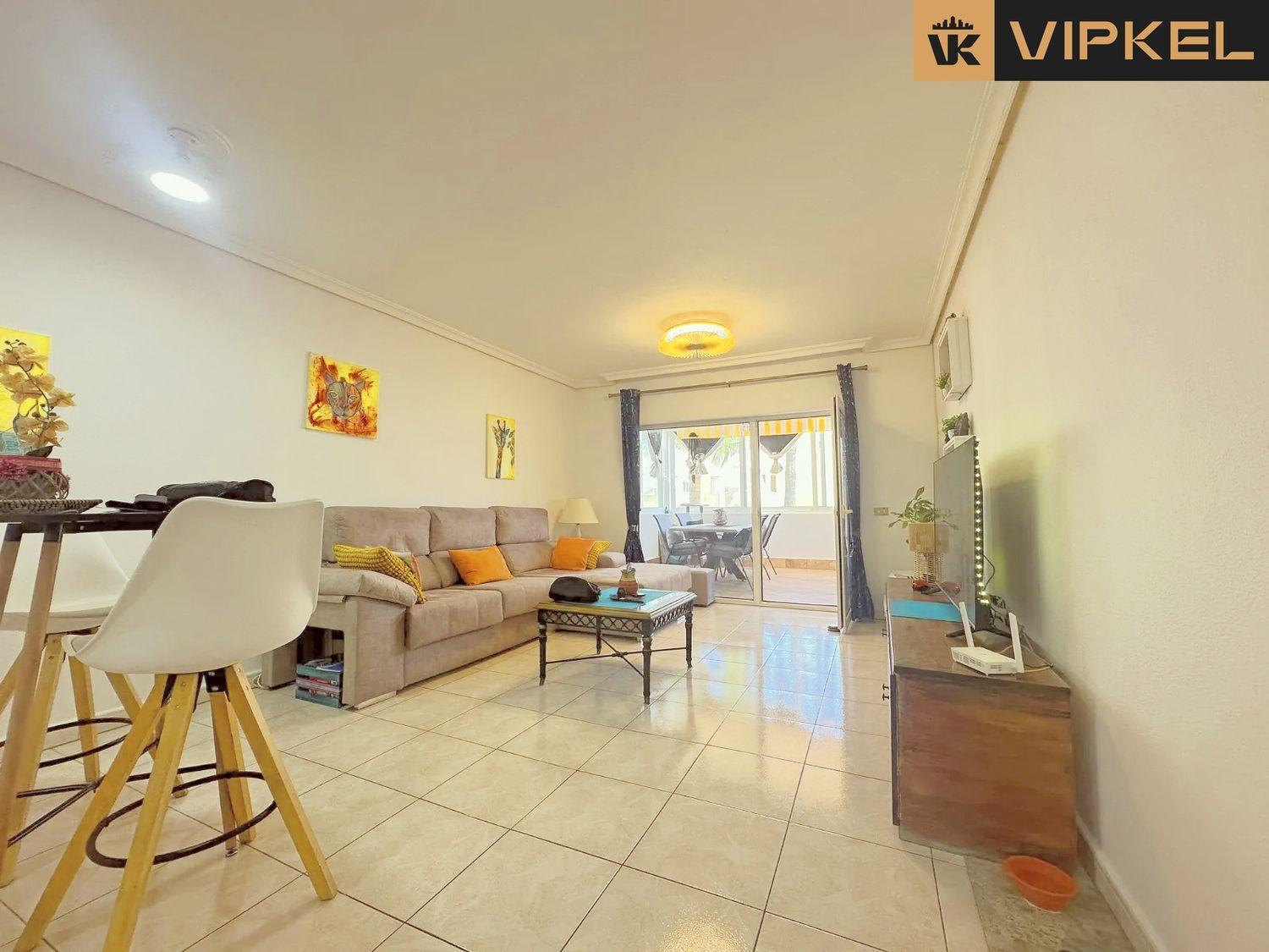 Flat for Sale in Arona