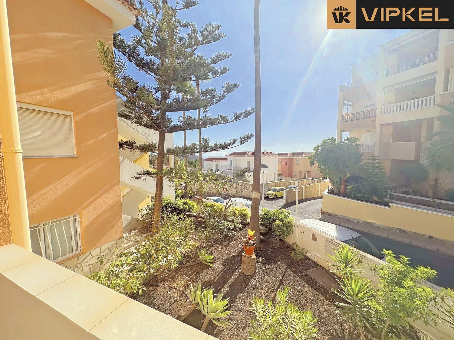 Flat for Sale in Arona