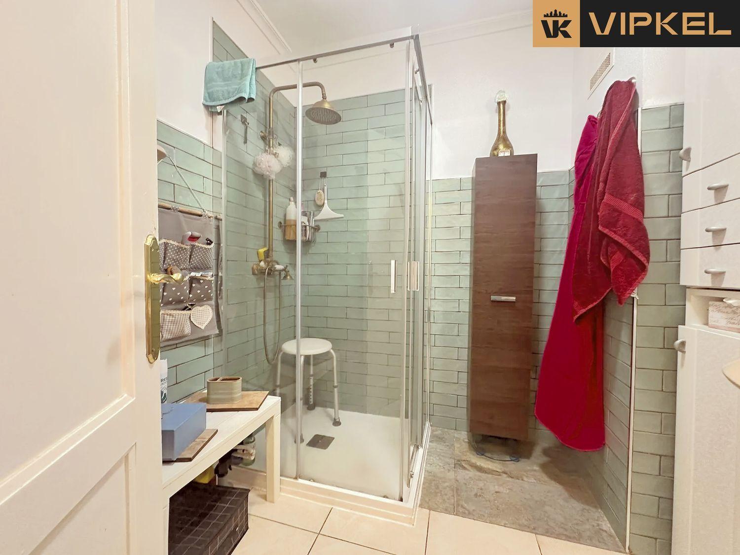 Flat for Sale in Arona