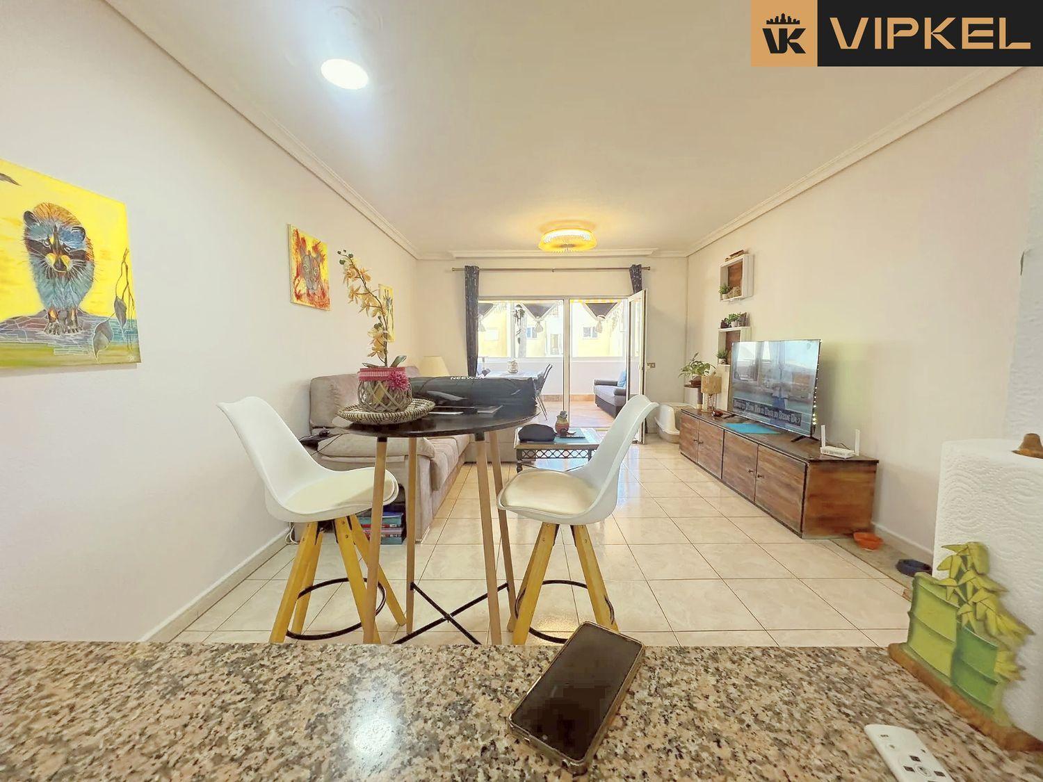 Flat for Sale in Arona
