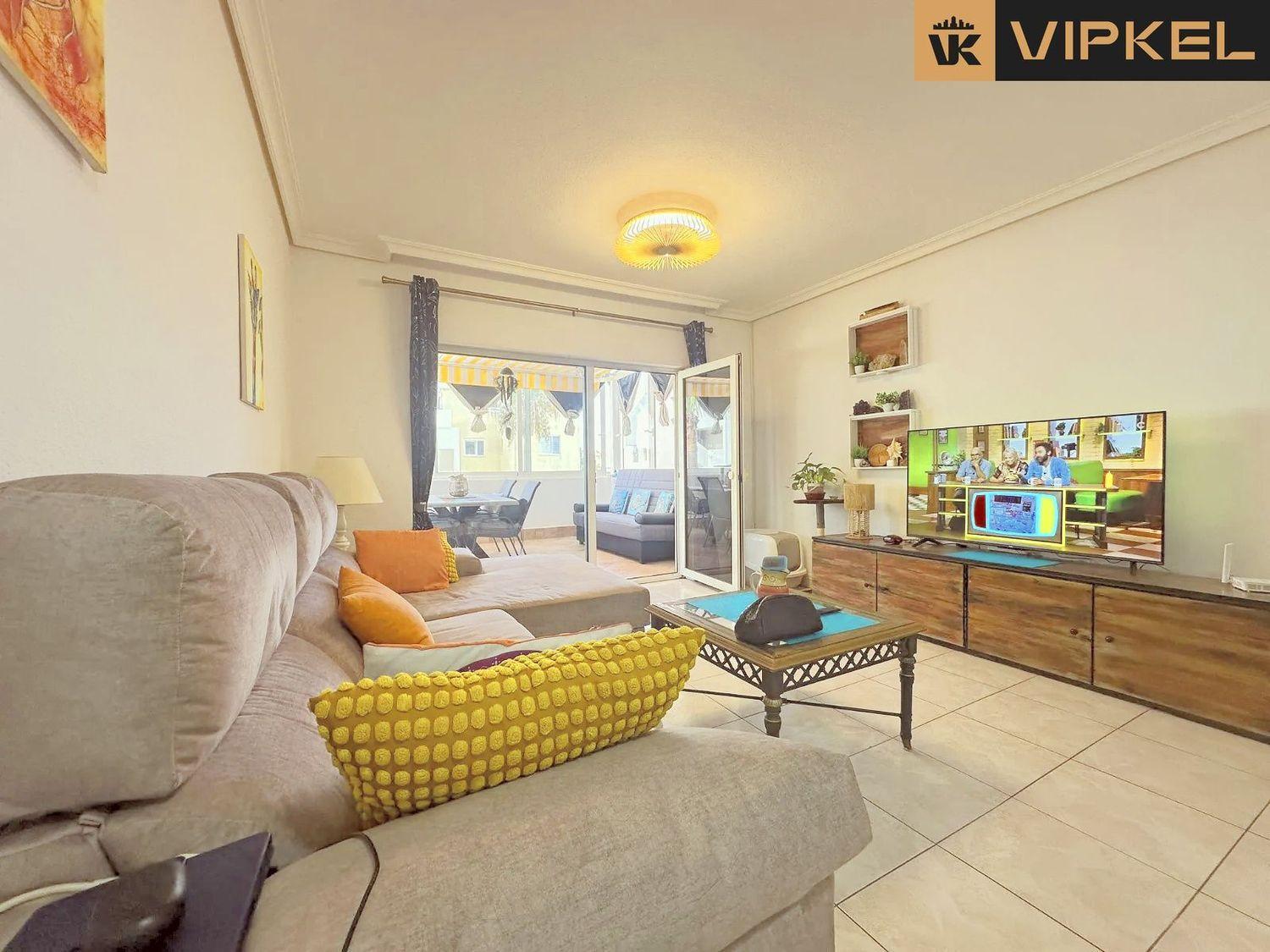 Flat for Sale in Arona