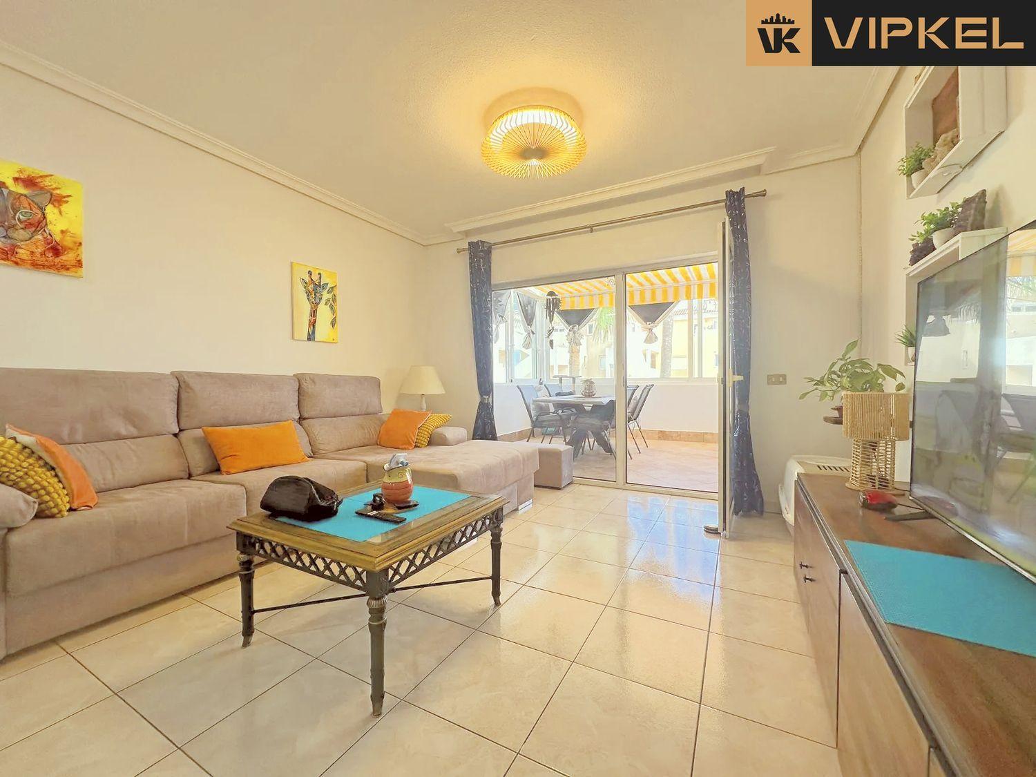 Flat for Sale in Arona