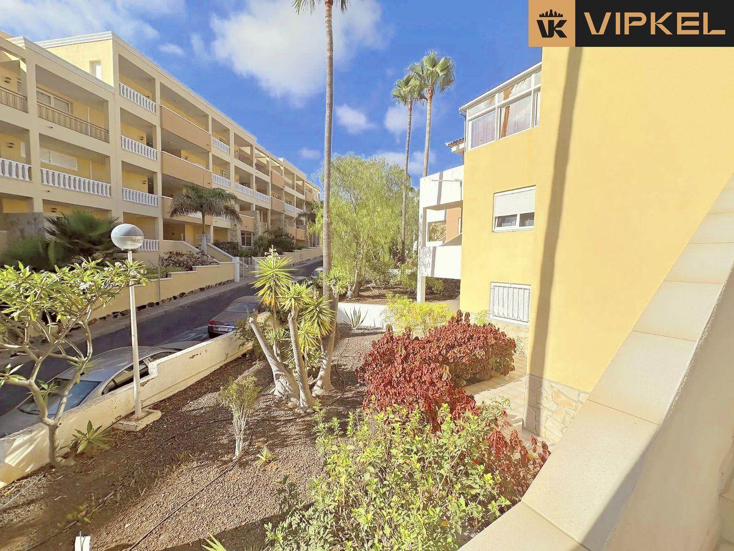 Flat for Sale in Arona