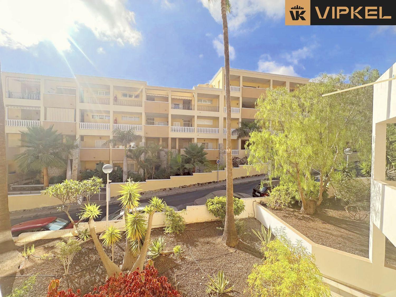 Flat for Sale in Arona