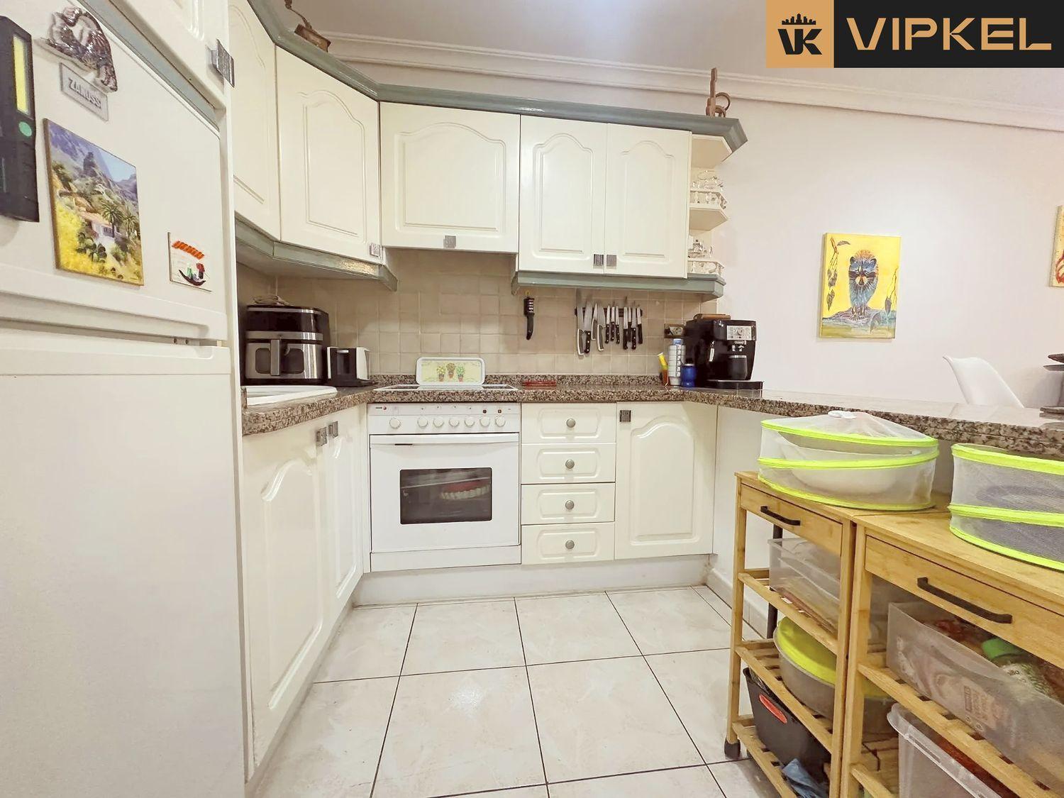 Flat for Sale in Arona