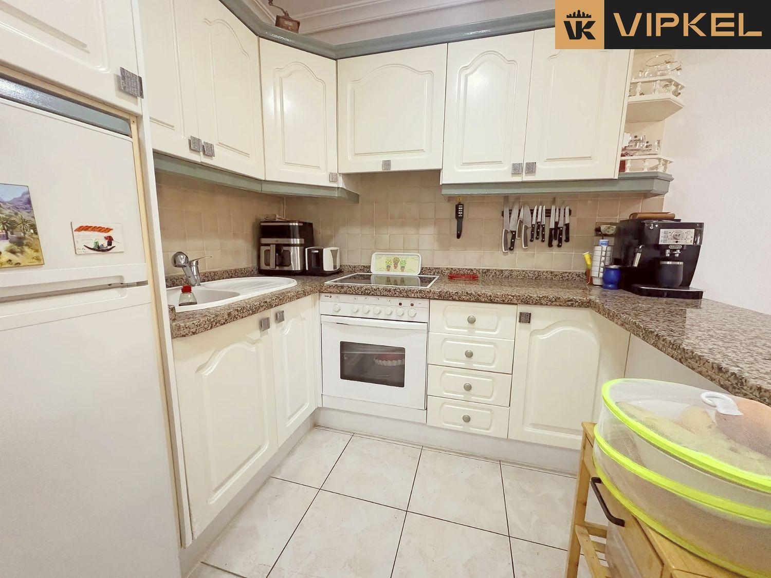 Flat for Sale in Arona