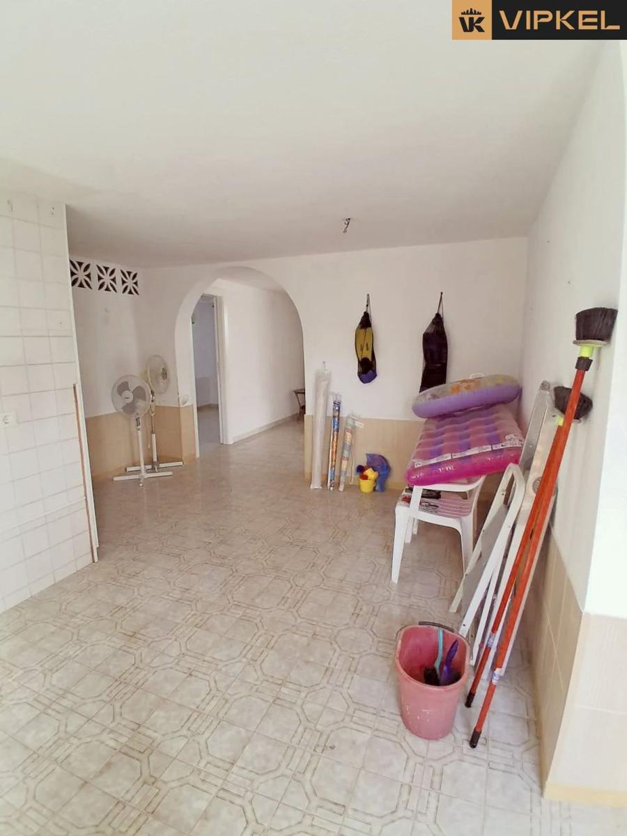 Flat for Sale in Arona