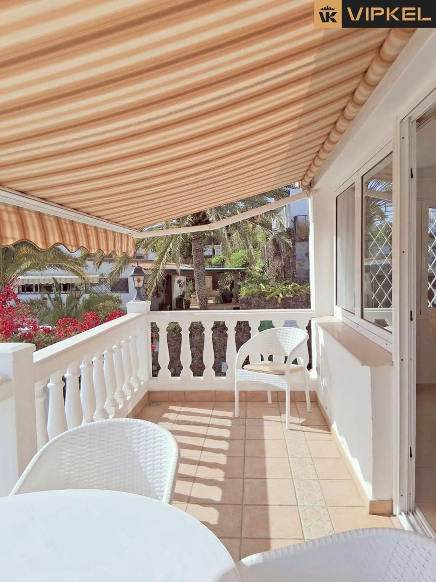 Flat for Sale in Arona