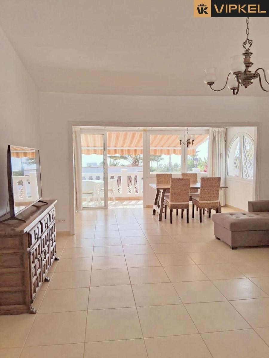 Flat for Sale in Arona