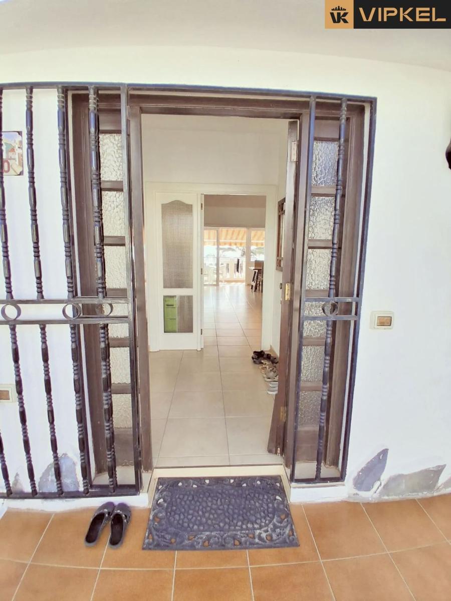 Flat for Sale in Arona