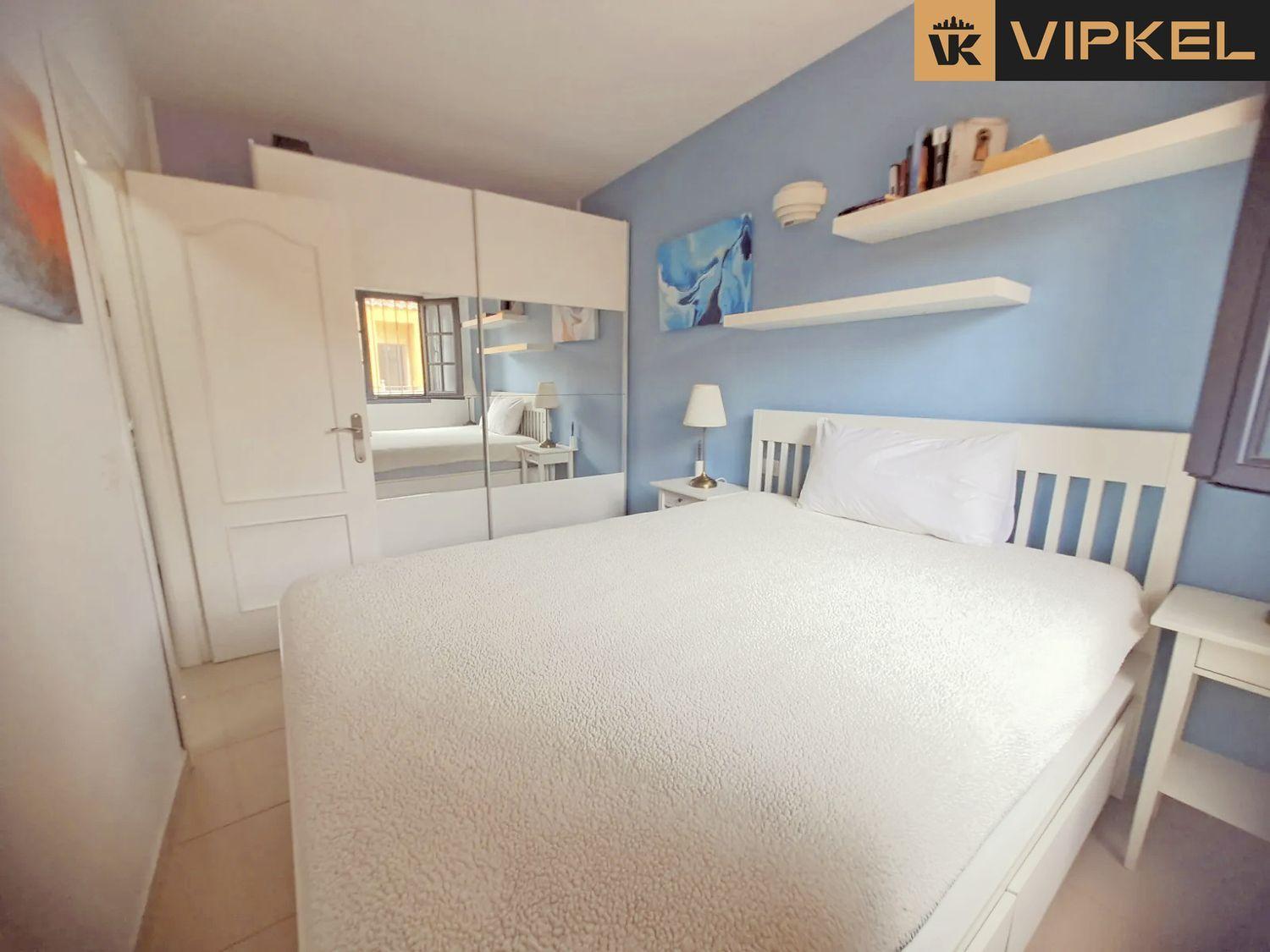 Flat for Sale in Arona