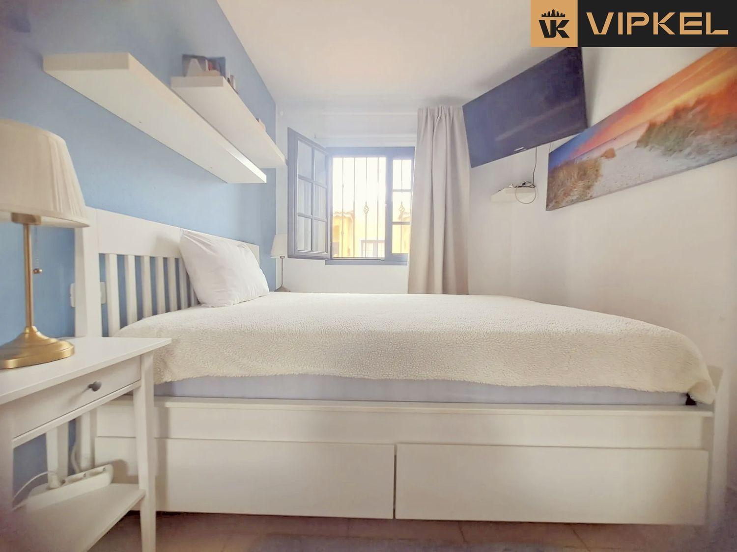 Flat for Sale in Arona