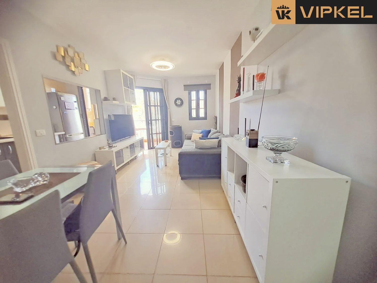 Flat for Sale in Arona