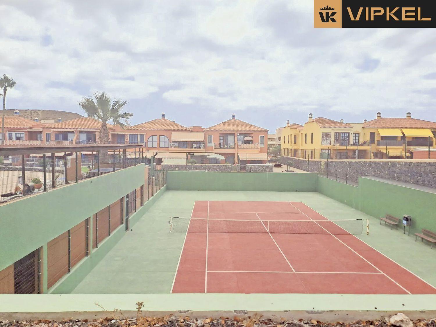 Flat for Sale in Arona
