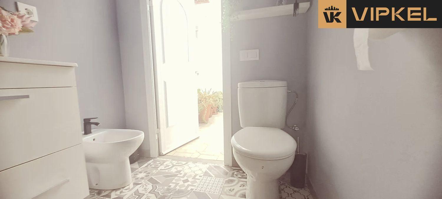 Flat for Sale in Arona